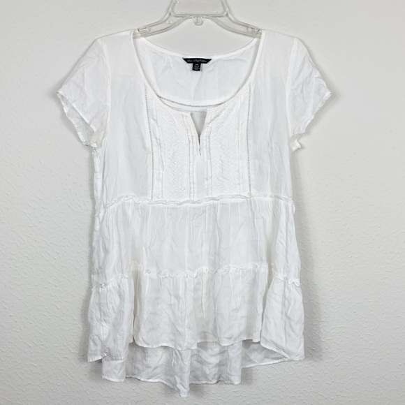 American Eagle Outfitters Tops - American Eagle White Flowing Top Medium A116